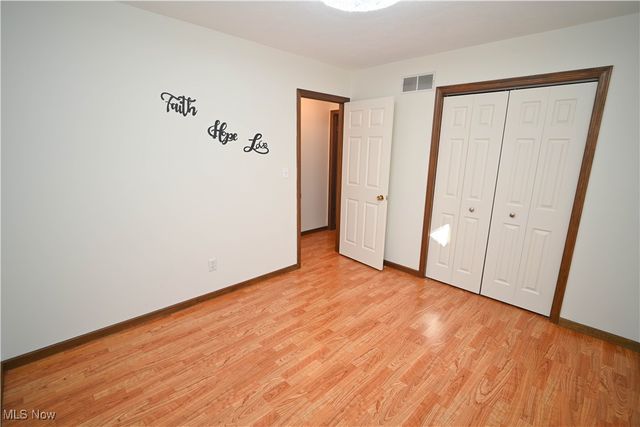 6856 Berry Blossom Drive, Canfield, OH 44406