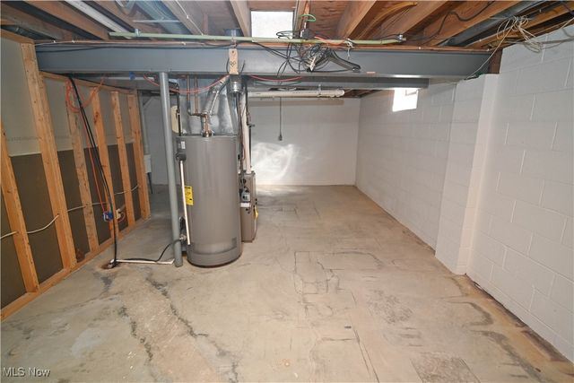 6856 Berry Blossom Drive, Canfield, OH 44406