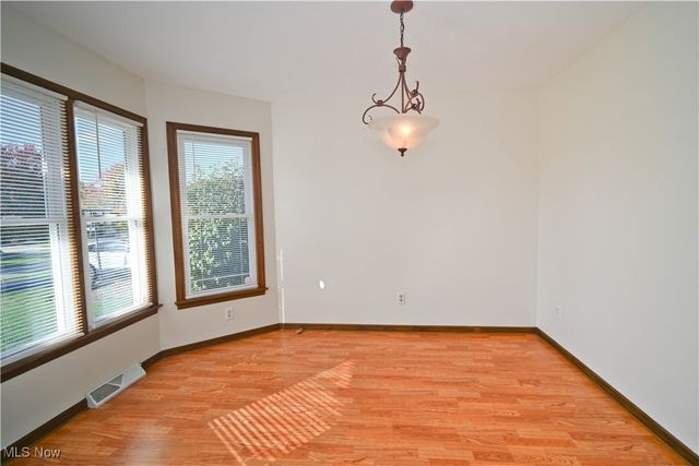 6856 Berry Blossom Drive, Canfield, OH 44406