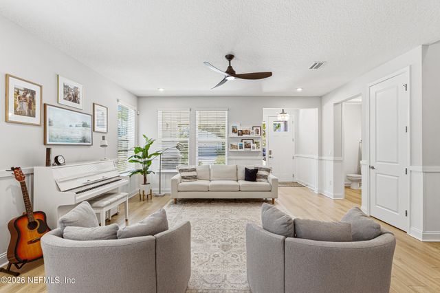 386 FOOTBRIDGE Road, St. Johns, FL 32259