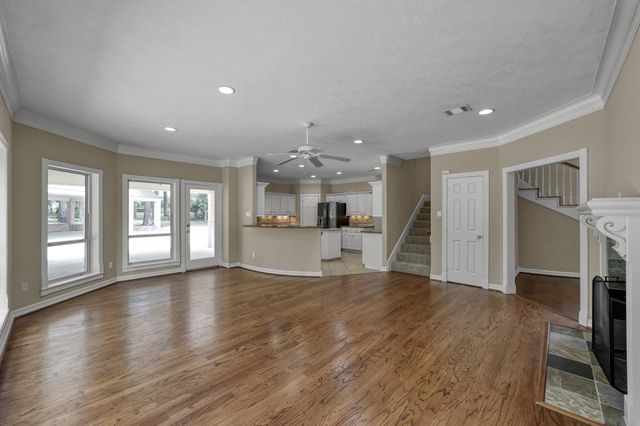 2205 Longmire Road, Conroe, TX 77304