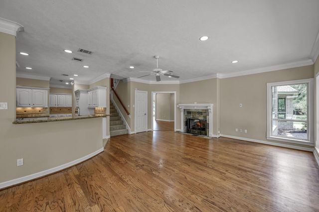 2205 Longmire Road, Conroe, TX 77304