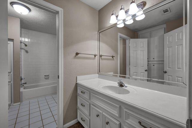2205 Longmire Road, Conroe, TX 77304