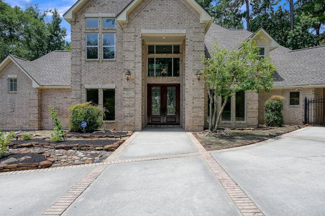 2205 Longmire Road, Conroe, TX 77304