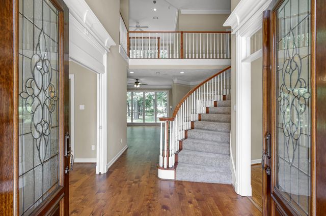 2205 Longmire Road, Conroe, TX 77304