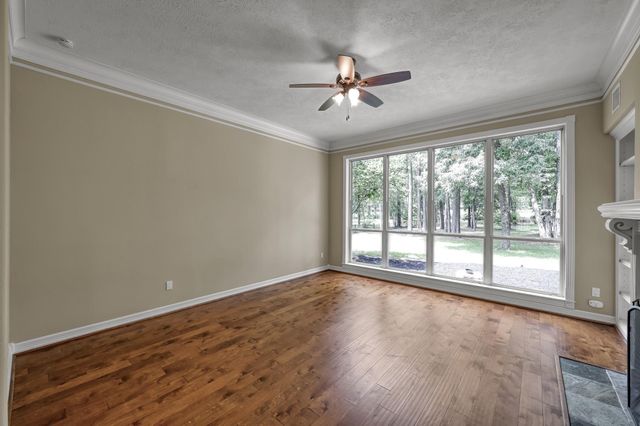 2205 Longmire Road, Conroe, TX 77304