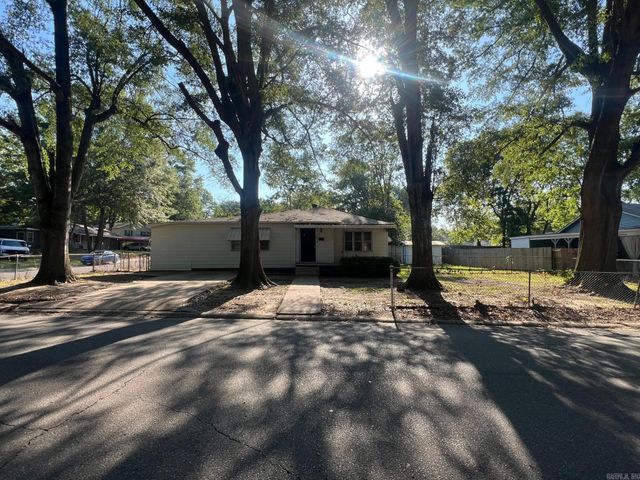 707 Sunset Drive, Benton, AR 72015