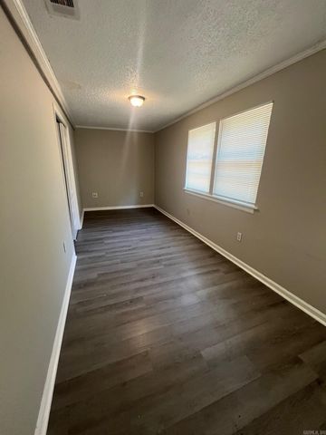 707 Sunset Drive, Benton, AR 72015