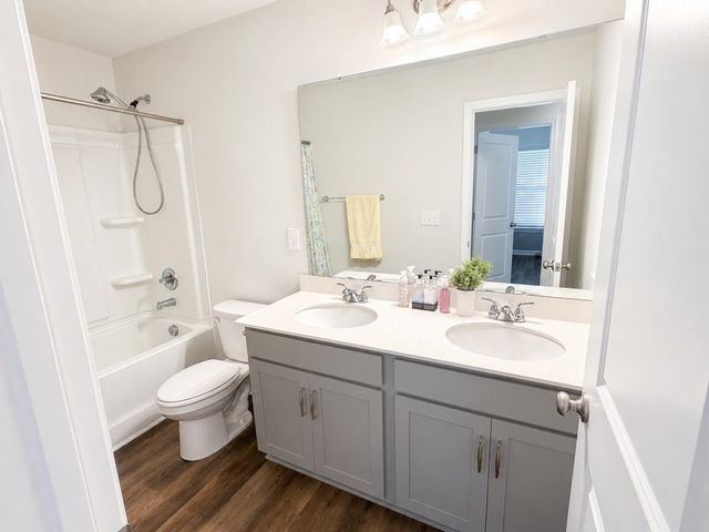 143 Averyville Dr., Conway, SC 29526