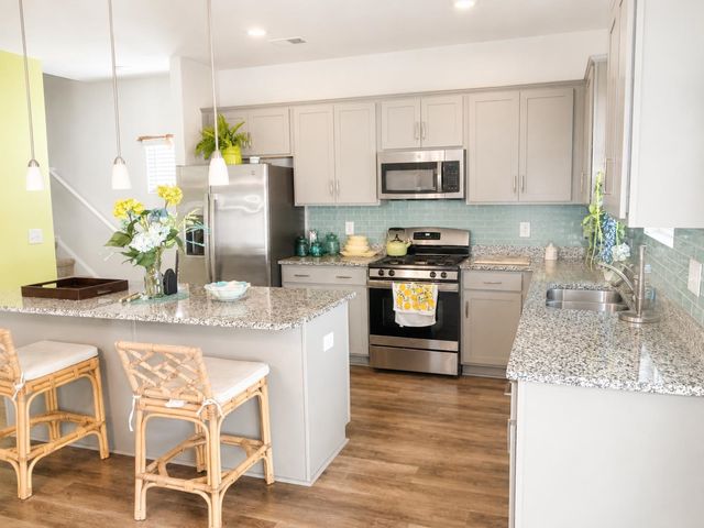 143 Averyville Dr., Conway, SC 29526