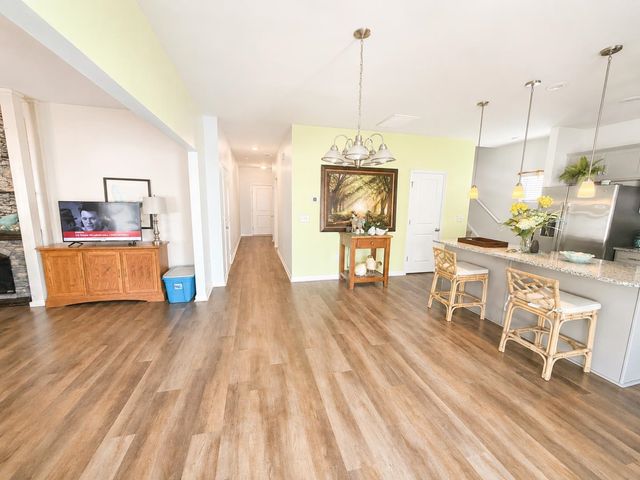 143 Averyville Dr., Conway, SC 29526