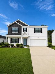 143 Averyville Dr., Conway, SC 29526