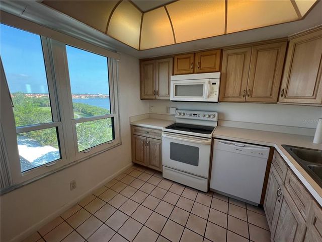 2616 COVE CAY DRIVE 701, Clearwater, FL 33760