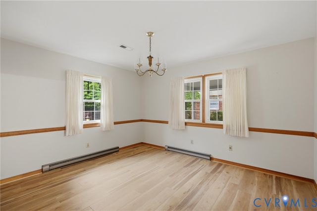8061 Elliott Dr, Mechanicsville, VA 23111