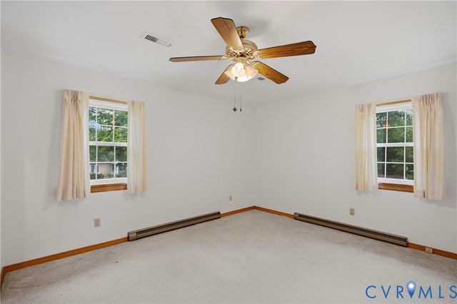 8061 Elliott Dr, Mechanicsville, VA 23111