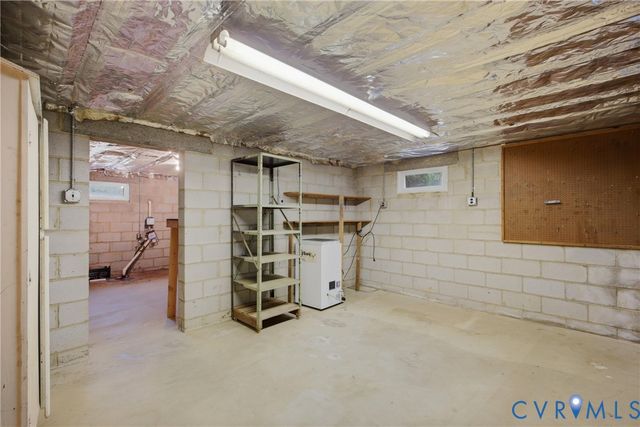 8061 Elliott Dr, Mechanicsville, VA 23111