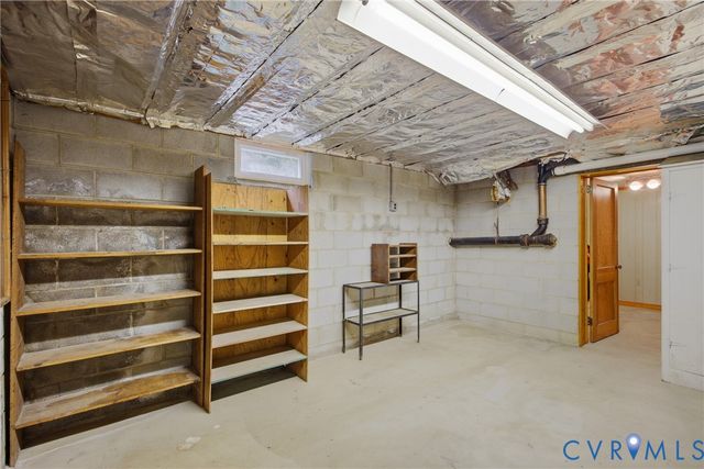 8061 Elliott Dr, Mechanicsville, VA 23111