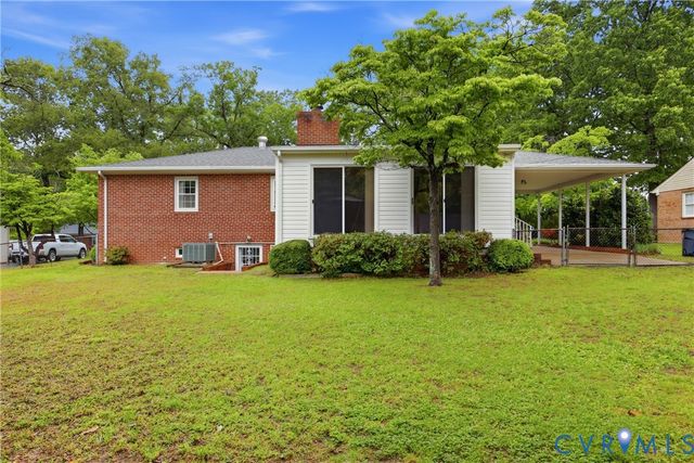 8061 Elliott Dr, Mechanicsville, VA 23111