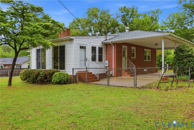 8061 Elliott Dr, Mechanicsville, VA 23111