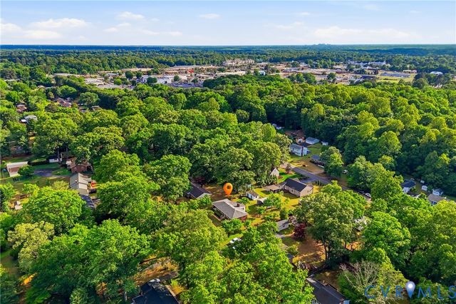 8061 Elliott Dr, Mechanicsville, VA 23111