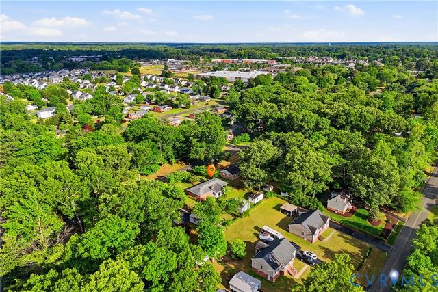 8061 Elliott Dr, Mechanicsville, VA 23111