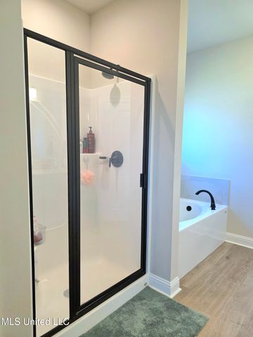 9 Red Oak Drive, Long Beach, MS 39560