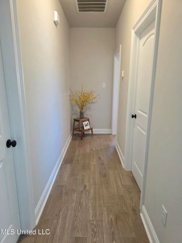 9 Red Oak Drive, Long Beach, MS 39560