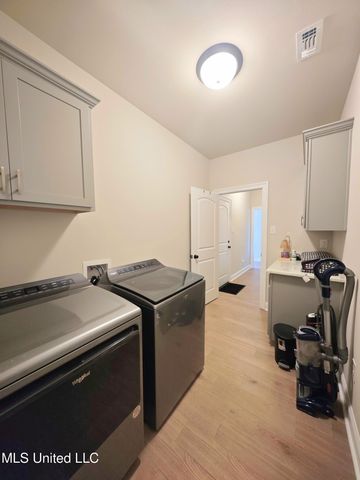 9 Red Oak Drive, Long Beach, MS 39560