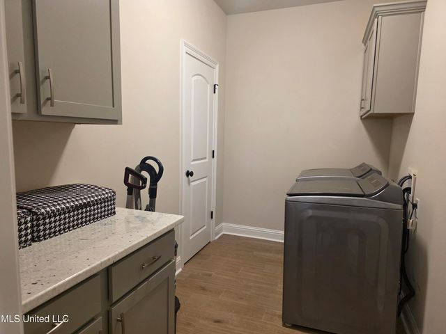 9 Red Oak Drive, Long Beach, MS 39560