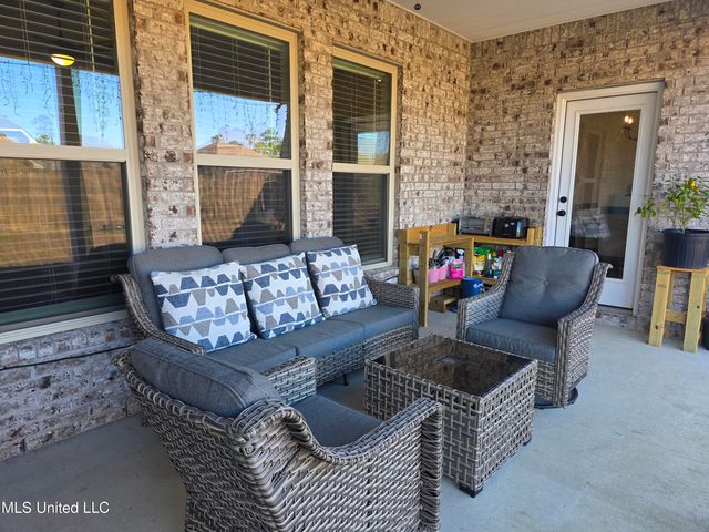 9 Red Oak Drive, Long Beach, MS 39560