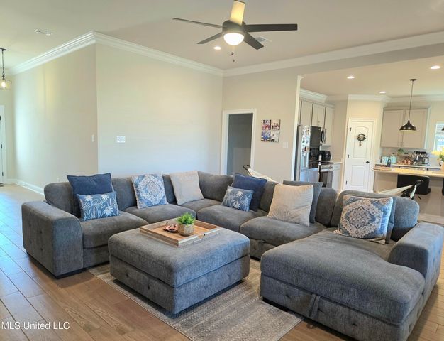 9 Red Oak Drive, Long Beach, MS 39560