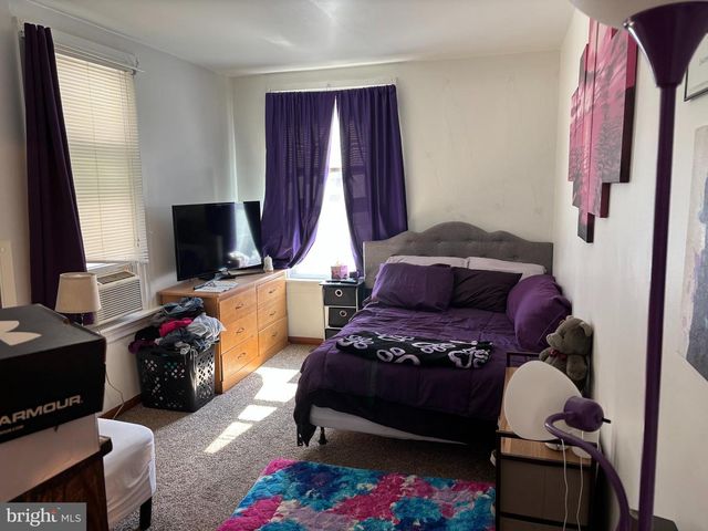 219 N 3RD ST, Hanover, PA 17331