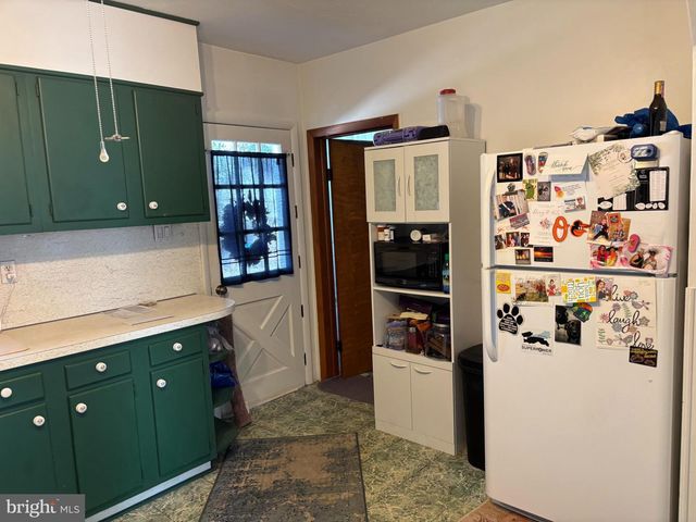 219 N 3RD ST, Hanover, PA 17331