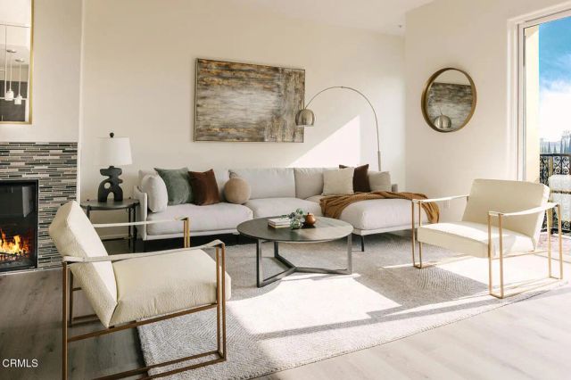 124 W Colorado Street 501, Glendale, CA 91204