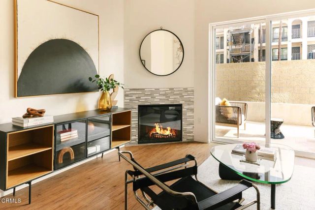 124 W Colorado Street 501, Glendale, CA 91204