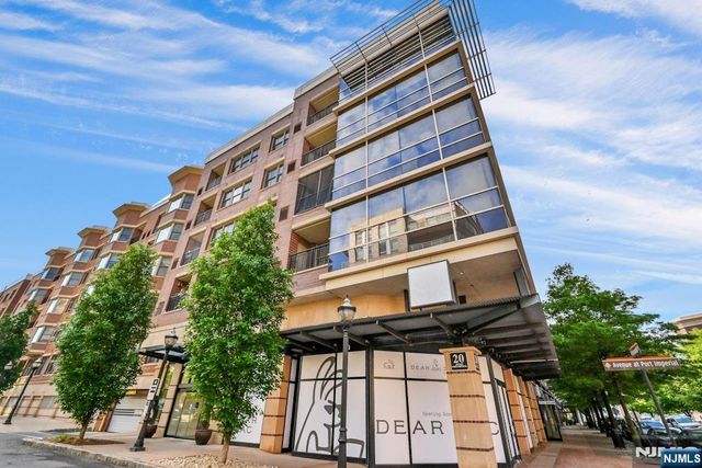 20 Ave At Port Imperial 202, West New York, NJ 07093