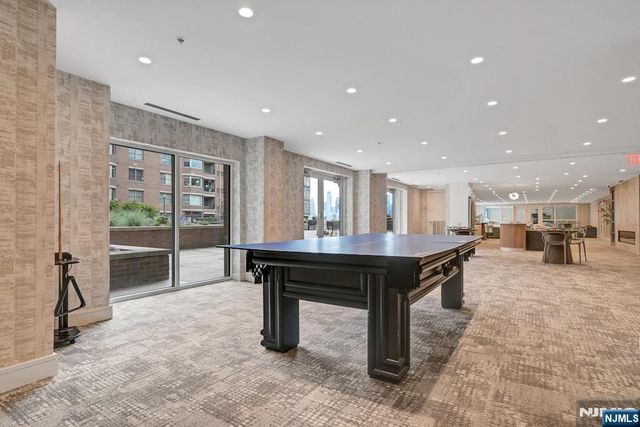 20 Ave At Port Imperial 202, West New York, NJ 07093
