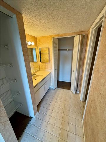 2901 26TH STREET W 617, Bradenton, FL 34205