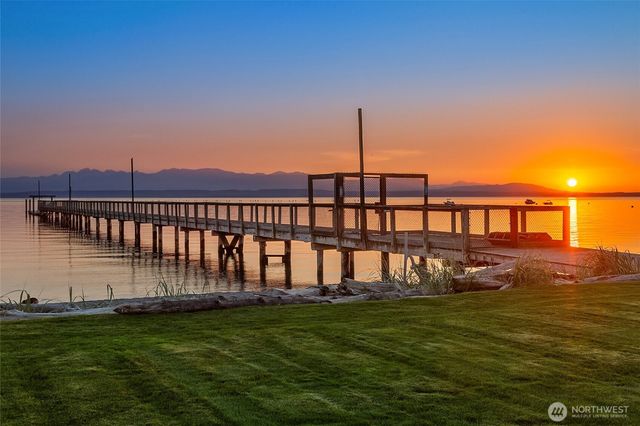 5844 Mutiny Bay Road, Freeland, WA 98249