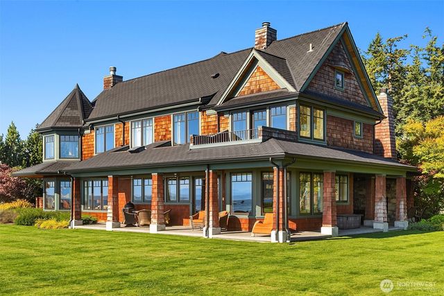 5844 Mutiny Bay Road, Freeland, WA 98249