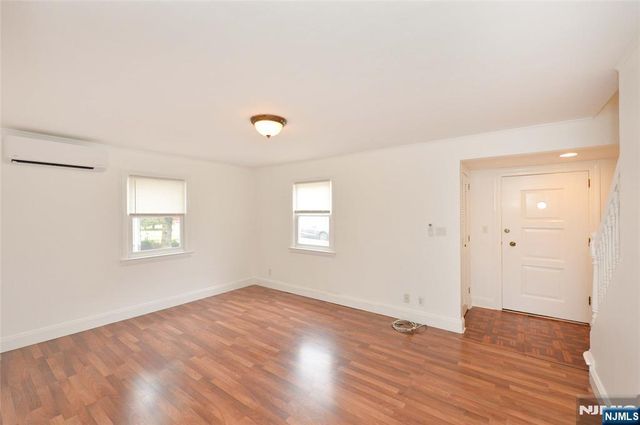 3-11 Lyons Avenue, Fair Lawn, NJ 07410
