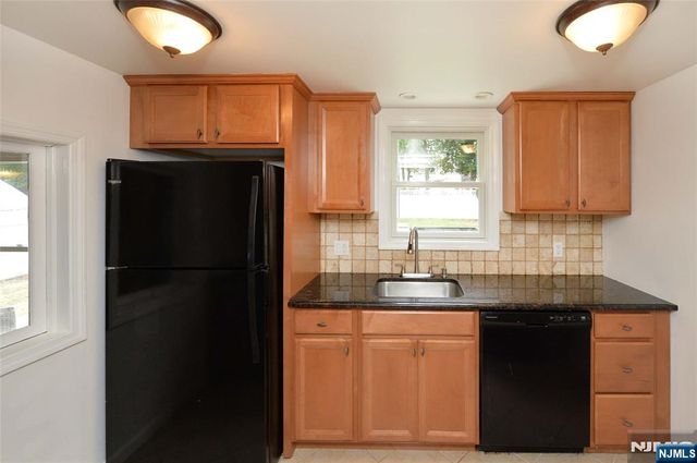 3-11 Lyons Avenue, Fair Lawn, NJ 07410