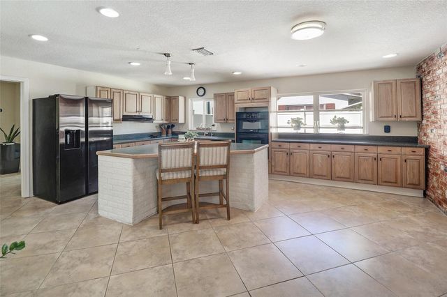 3971 NW 108th Avenue, Coral Springs, FL 33065