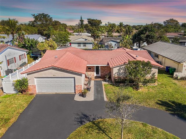 3971 NW 108th Avenue, Coral Springs, FL 33065