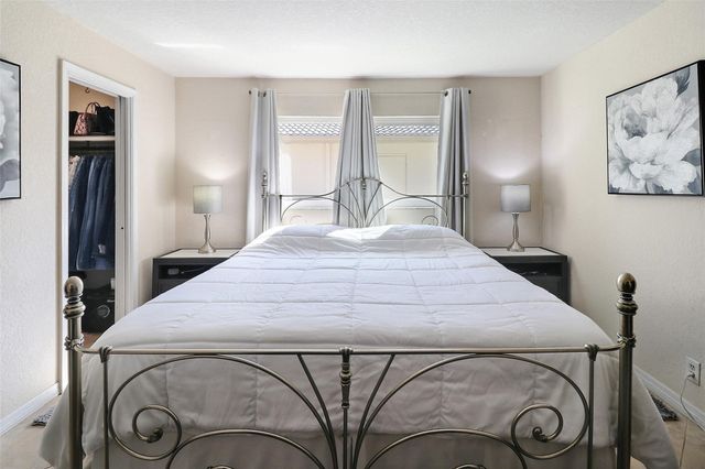 3971 NW 108th Avenue, Coral Springs, FL 33065