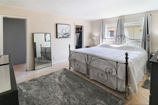 3971 NW 108th Avenue, Coral Springs, FL 33065