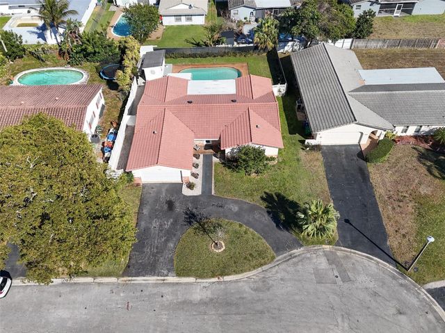 3971 NW 108th Avenue, Coral Springs, FL 33065