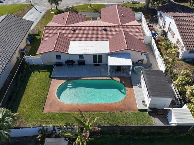 3971 NW 108th Avenue, Coral Springs, FL 33065