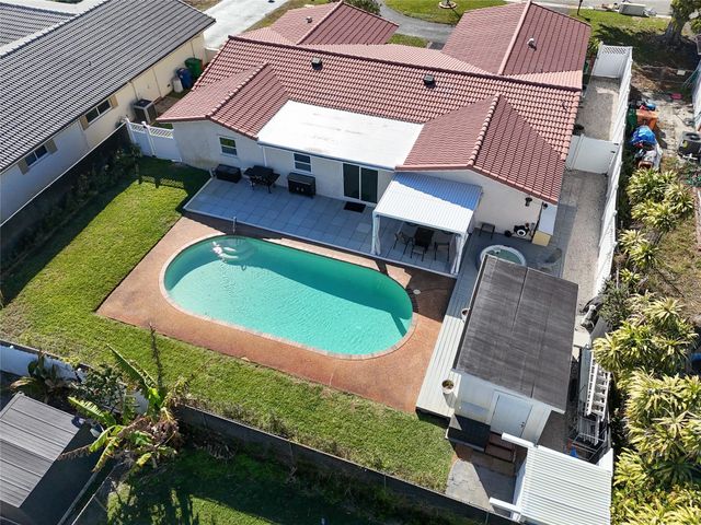 3971 NW 108th Avenue, Coral Springs, FL 33065