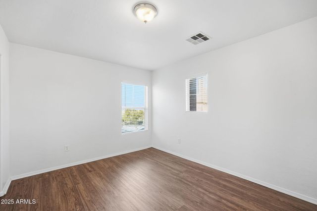 3005 W FERRUCCIO Place, Phoenix, AZ 85086